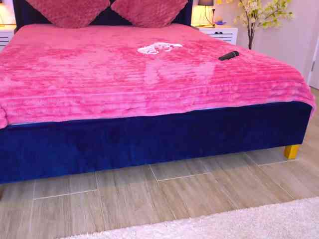 NadiaMarble webcam