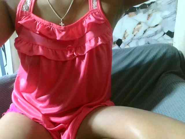 MiamiahC05 webcam