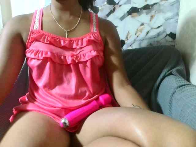 MiamiahC05 webcam