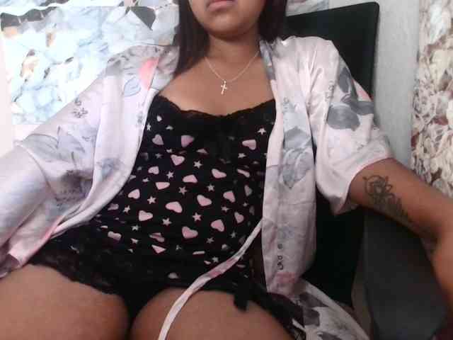 MiamiahC05 webcam