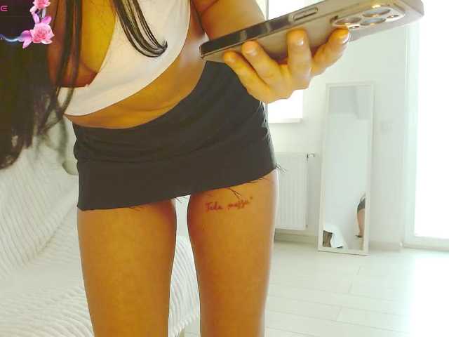 Vanila06 live cam on BongaCams