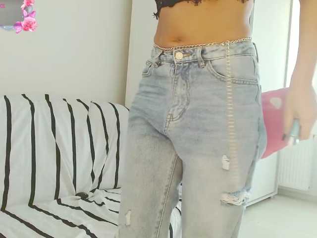 Vanila06 live cam on BongaCams