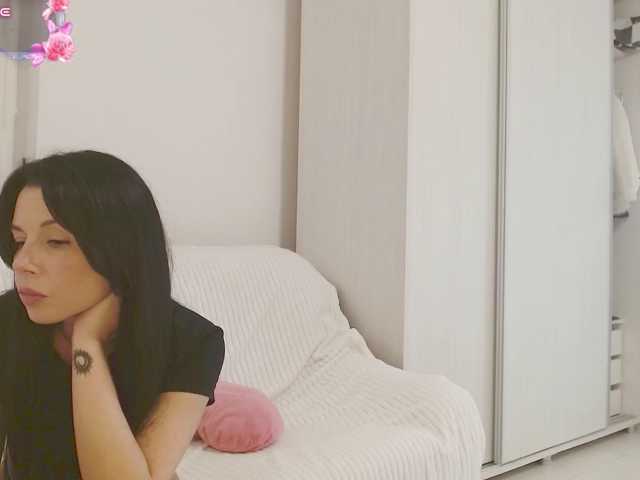 Vanila06 live cam on BongaCams