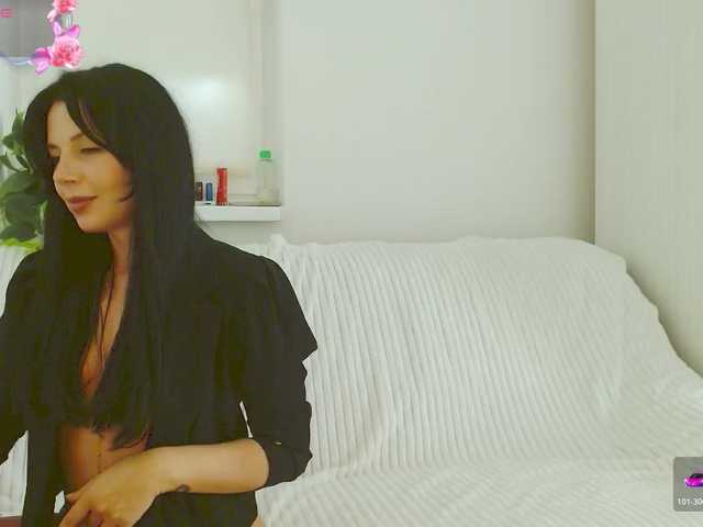 Vanila06 live cam on BongaCams