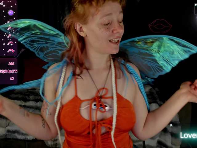 Ricki-Bloom live cam on BongaCams