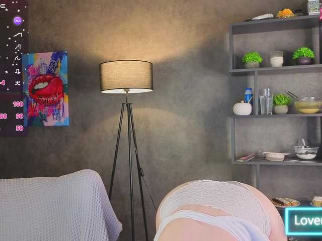 Ricki-Bloom live cam on BongaCams