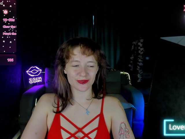 Ricki-Bloom live webcam show