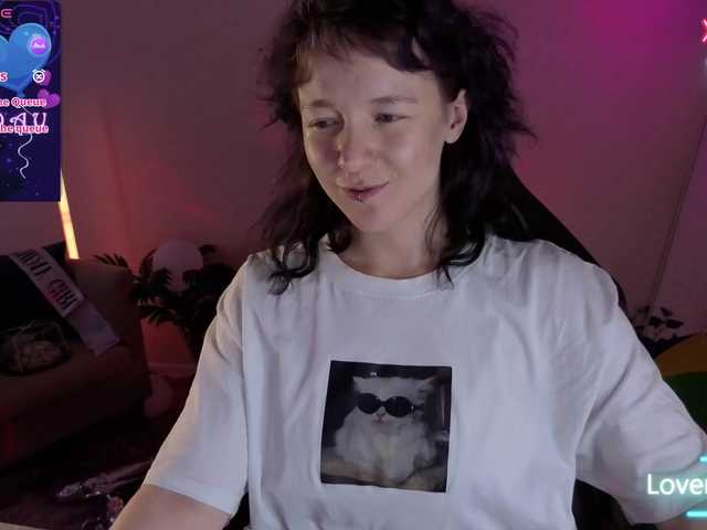 Ricki-Bloom live cam on BongaCams