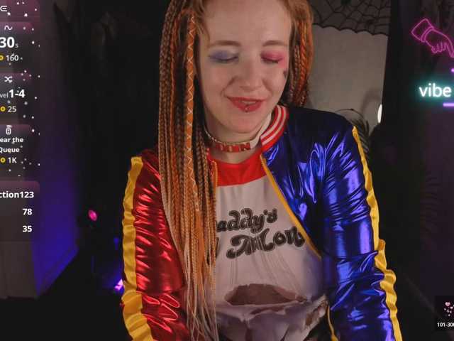 Ricki-Bloom live cam on BongaCams