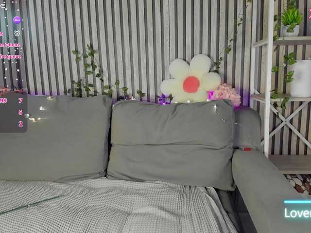 Ricki-Bloom live cam on BongaCams