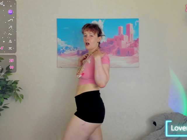 Ricki-Bloom live cam on BongaCams