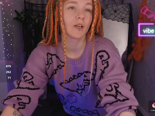 Ricki-Bloom live cam on BongaCams