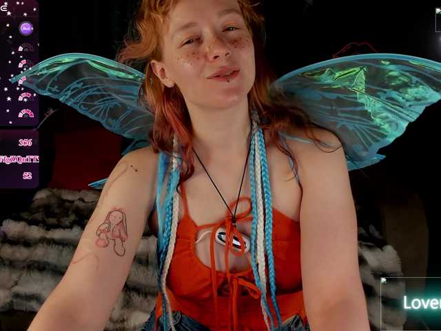 Ricki-Bloom live cam on BongaCams