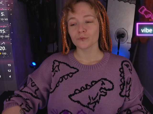 Ricki-Bloom live cam on BongaCams