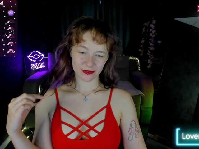 Ricki-Bloom live cam on BongaCams