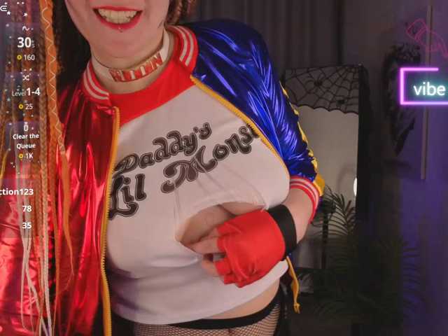 Ricki-Bloom live cam preview