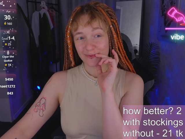 Ricki-Bloom live cam on BongaCams