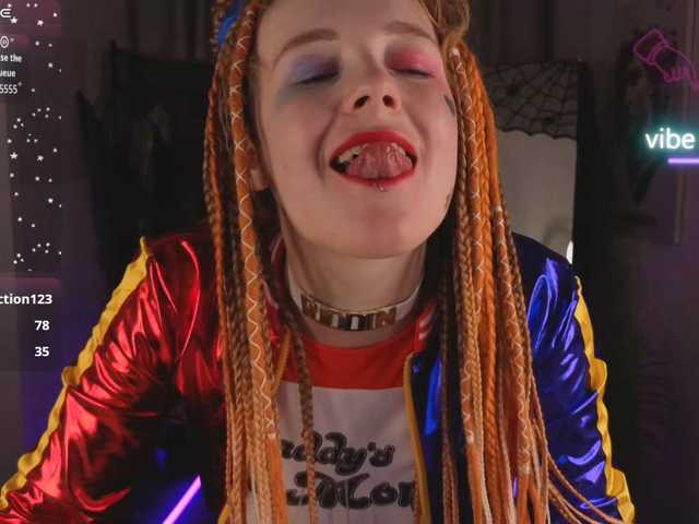 Ricki-Bloom live cam preview
