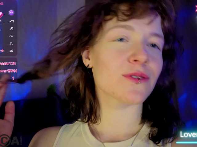 секс с Ricki-Bloom