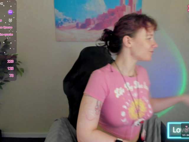 Ricki-Bloom live cam on BongaCams