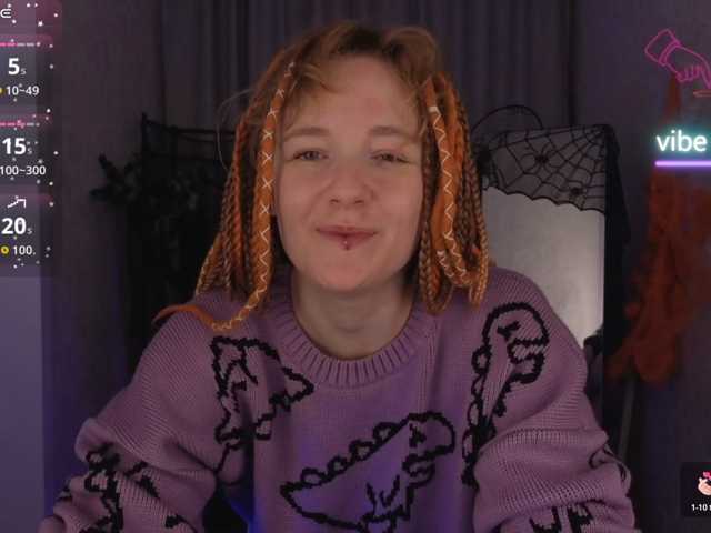 Ricki-Bloom live cam on BongaCams
