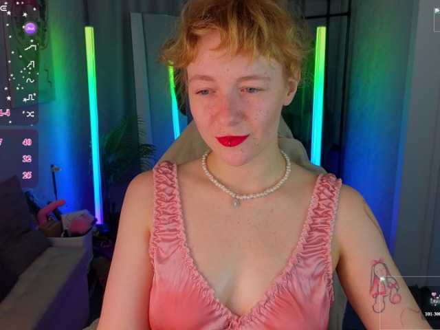 Ricki-Bloom live cam on BongaCams
