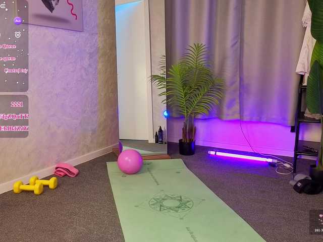 Ricki-Bloom live cam on BongaCams