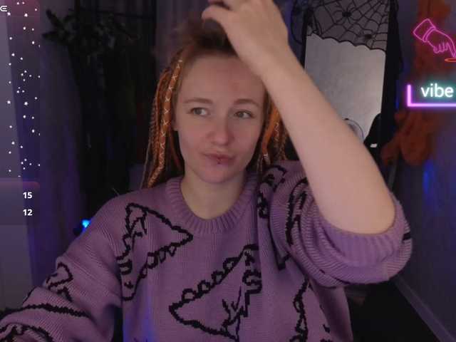 Ricki-Bloom live cam on BongaCams