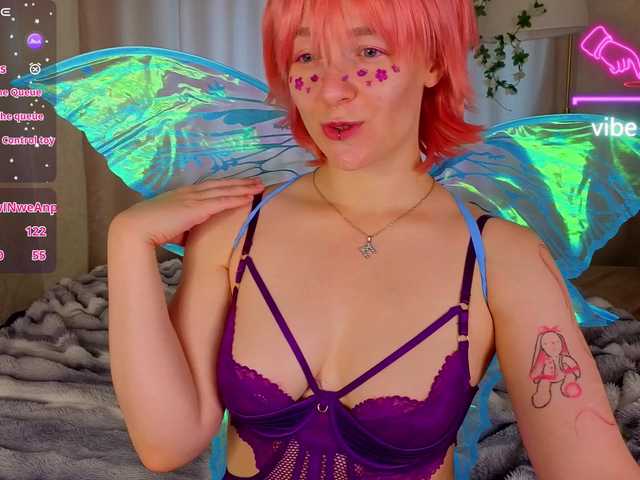 Ricki-Bloom live cam on BongaCams