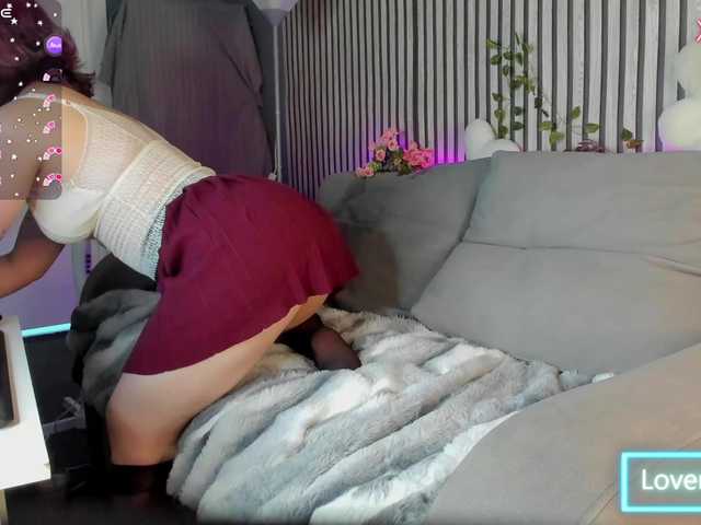 Ricki-Bloom live webcam show