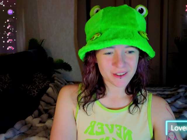 Ricki-Bloom live cam on BongaCams