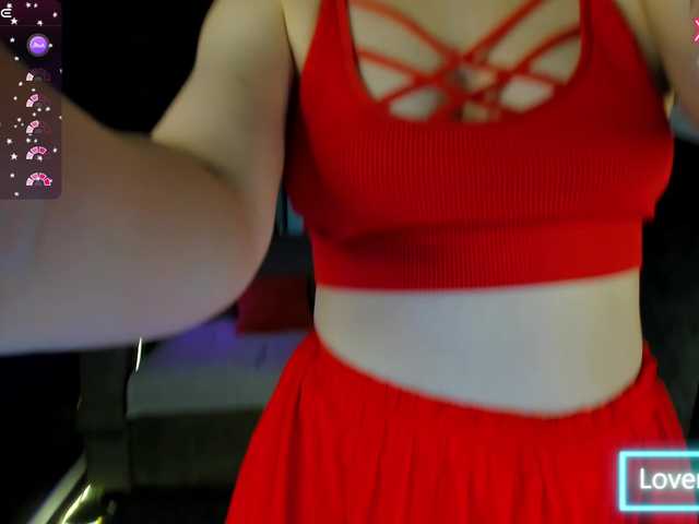 Ricki-Bloom live webcam show