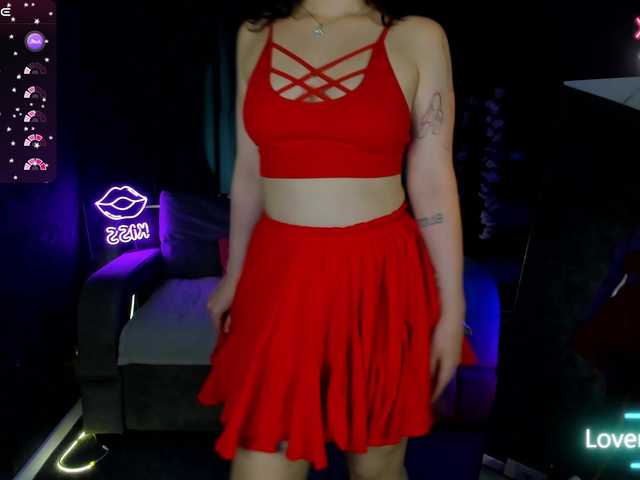 Ricki-Bloom live webcam show