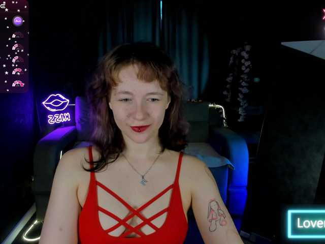 Ricki-Bloom live webcam show
