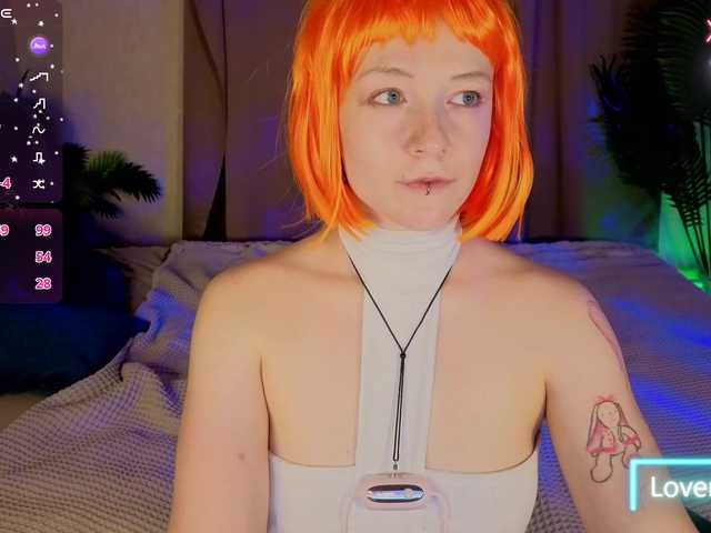 Ricki-Bloom live webcam show