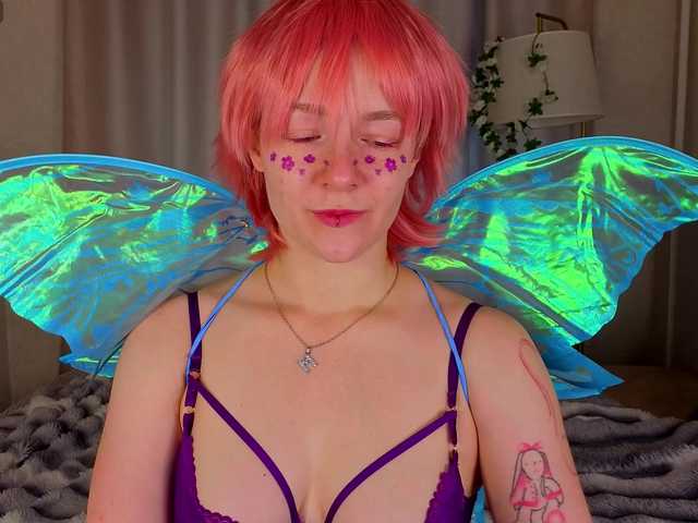 Ricki-Bloom live cam preview