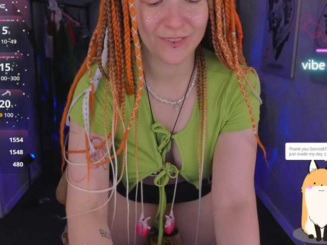 Ricki-Bloom live cam on BongaCams