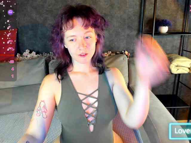 Ricki-Bloom webcam
