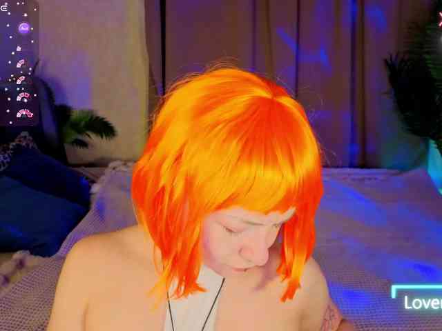 Ricki-Bloom webcam