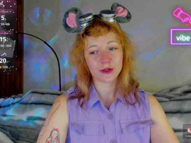Ricki-Bloom webcam