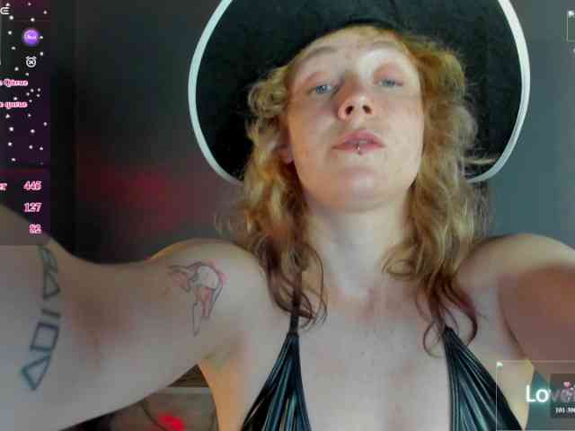 Ricki-Bloom webcam