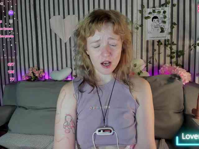 Ricki-Bloom webcam