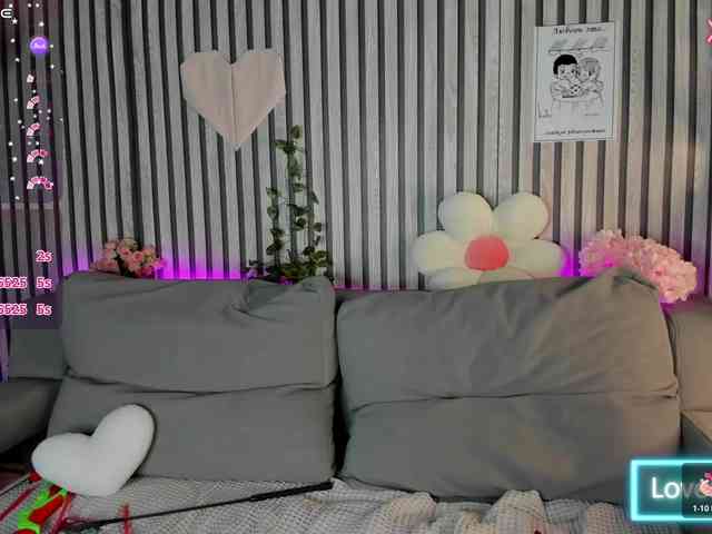 Ricki-Bloom webcam
