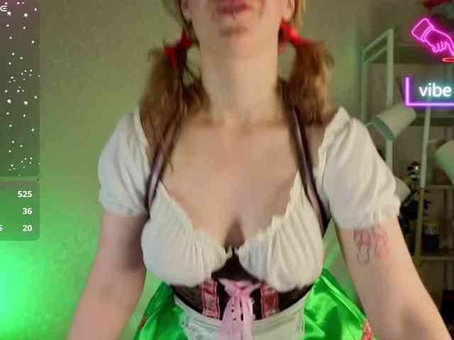 Ricki-Bloom webcam