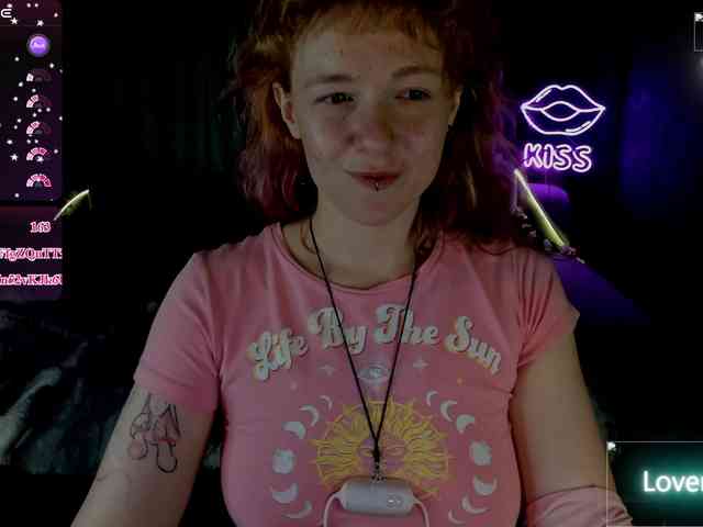 Ricki-Bloom webcam