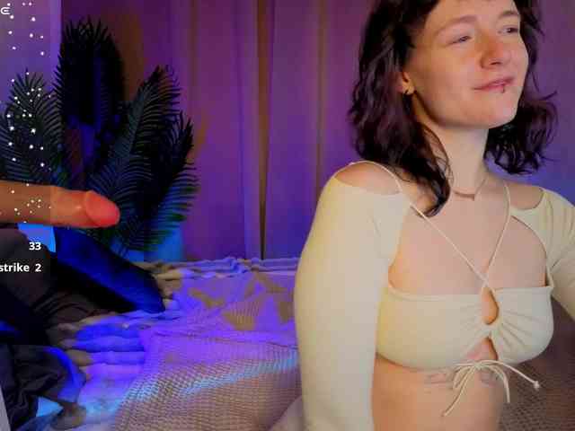 Ricki-Bloom webcam