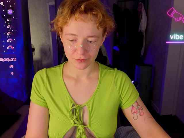 Ricki-Bloom webcam