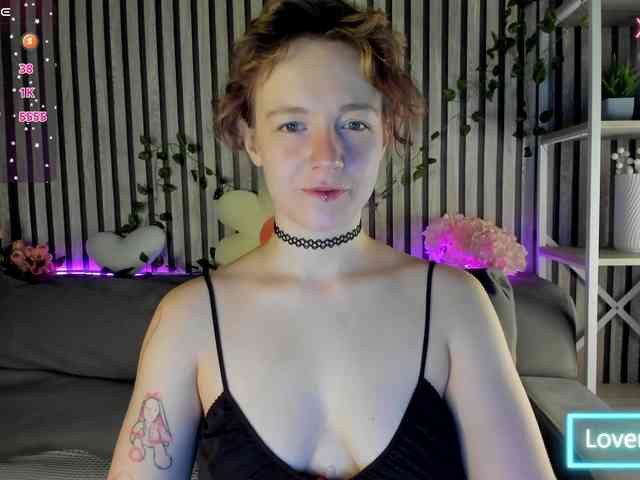 Ricki-Bloom webcam