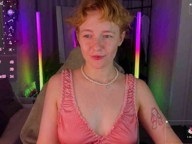 Ricki-Bloom webcam
