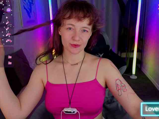 Ricki-Bloom webcam